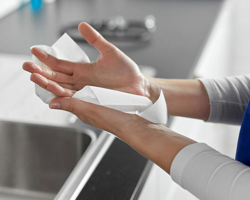 The-solution-of-hand-wipes-and-disinfection-wipes