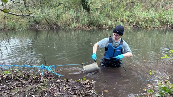 Daniel-Jolly-from-the-University-of-East-Anglia-has-been-researching-the-decomposition-rate-of-biodegradable-wet-wipes. Daniel-Jolly-from-the-University-of-East-Anglia-has-been-researching-the-decomposition-rate-of-biodegradable-wet-wipes.