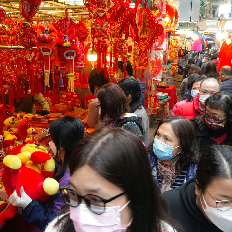 Preparing for Chinese Spring Festival: Cleaning, Disinfecting, and Using Wipes Effectively