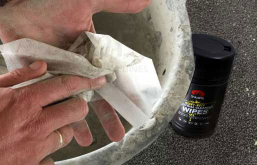 Unleashing-the-Power-of-Industrial-Cleaning-Hand-Wipes